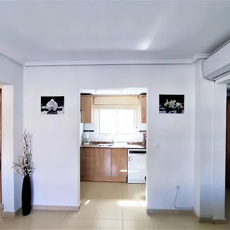Modern Townhouse With Bbq & Terrace - بيت للعطل